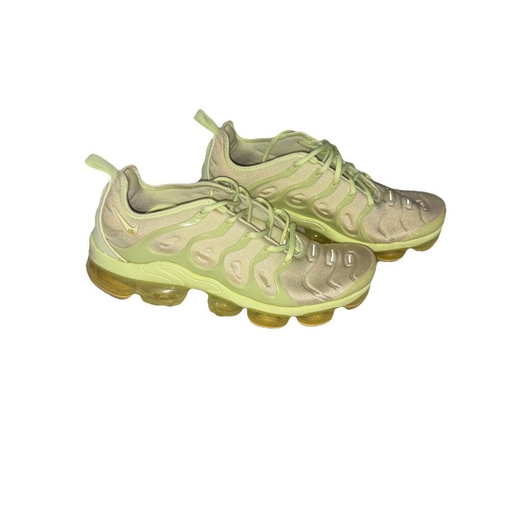 NIKE Air Max Plus DJ3023-700 Barely Volt Sneaker Shoes - Women's 8